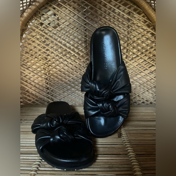 Dear Frances Tye Slide - Picture 5 of 16